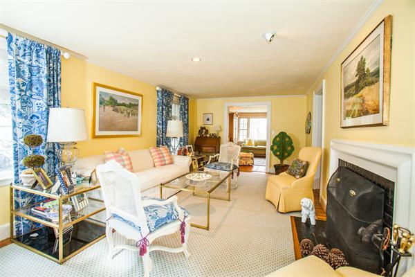48 Sheridan Road Wellesley, MA 02481 - Photo 2 of 14 Gallery Image 2
