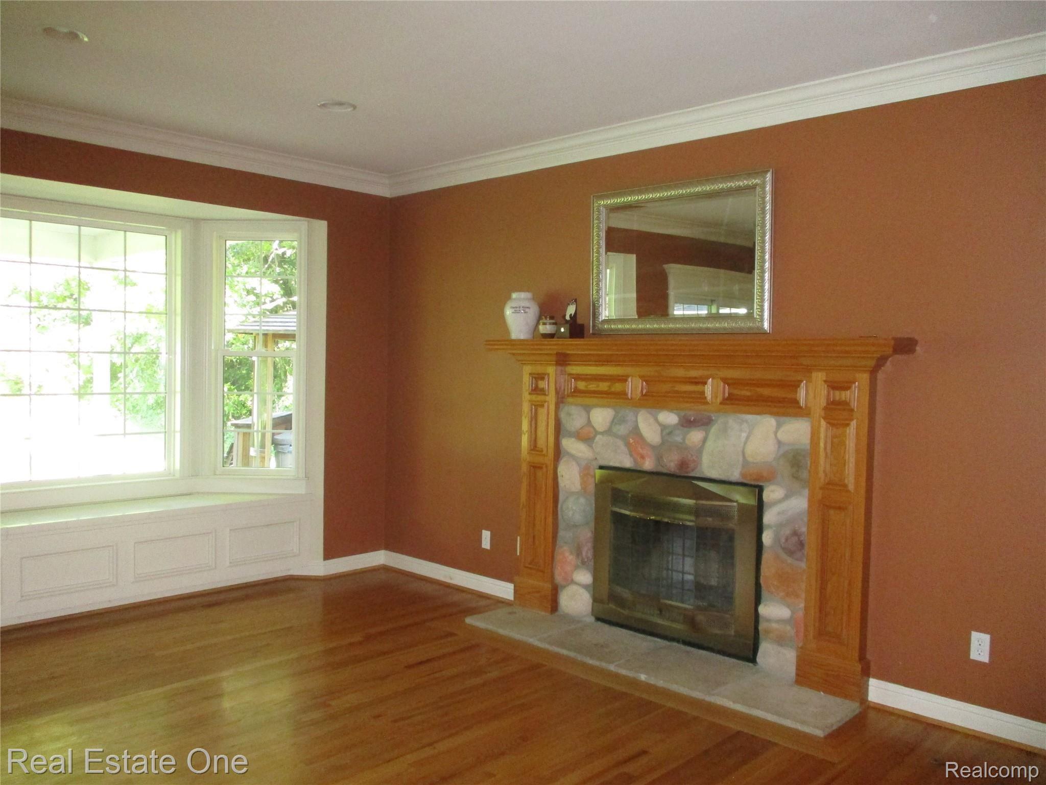 14192 North Hogan Road Linden, MI 48451 - Photo 18 of 45 IMG_2992.JPG