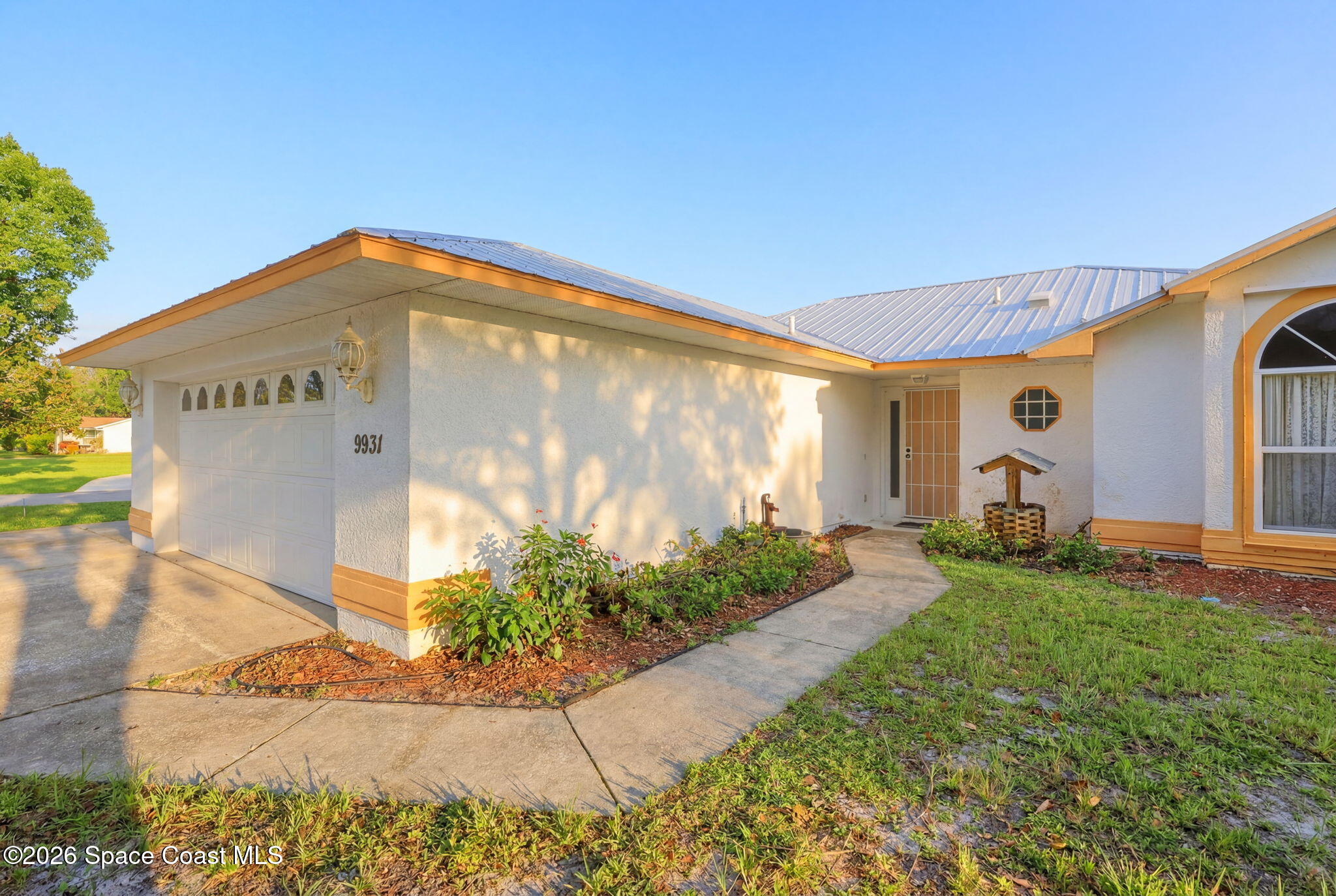 9931 Oak Street Sebastian, FL 32976 - Photo 3 of 41 11-web-or-mls-Little_Hollywood_4