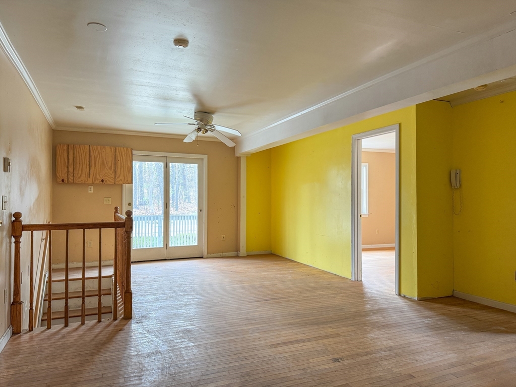 30 Abbey Road, Unit 108 Leominster, MA 01453 - Photo 7 of 21 a view of livingroom with hardwood