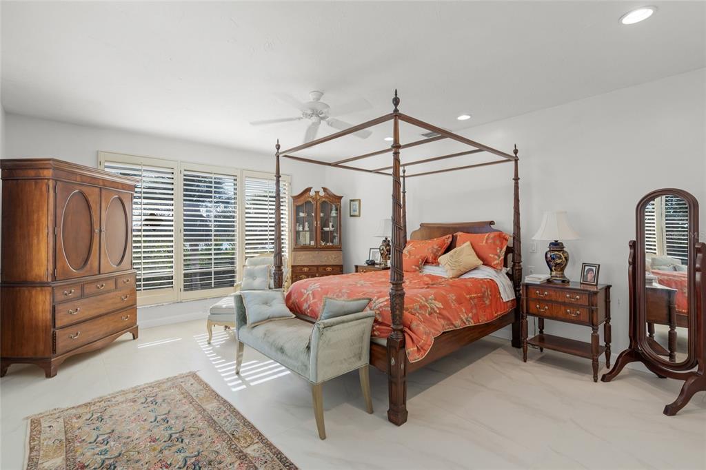 3421 Bayou Sound Longboat Key, FL 34228 - Photo 20 of 79
