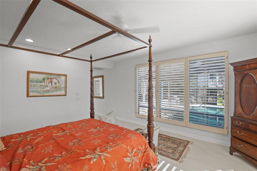 3421 Bayou Sound Longboat Key, FL 34228 - Photo 22 of 79