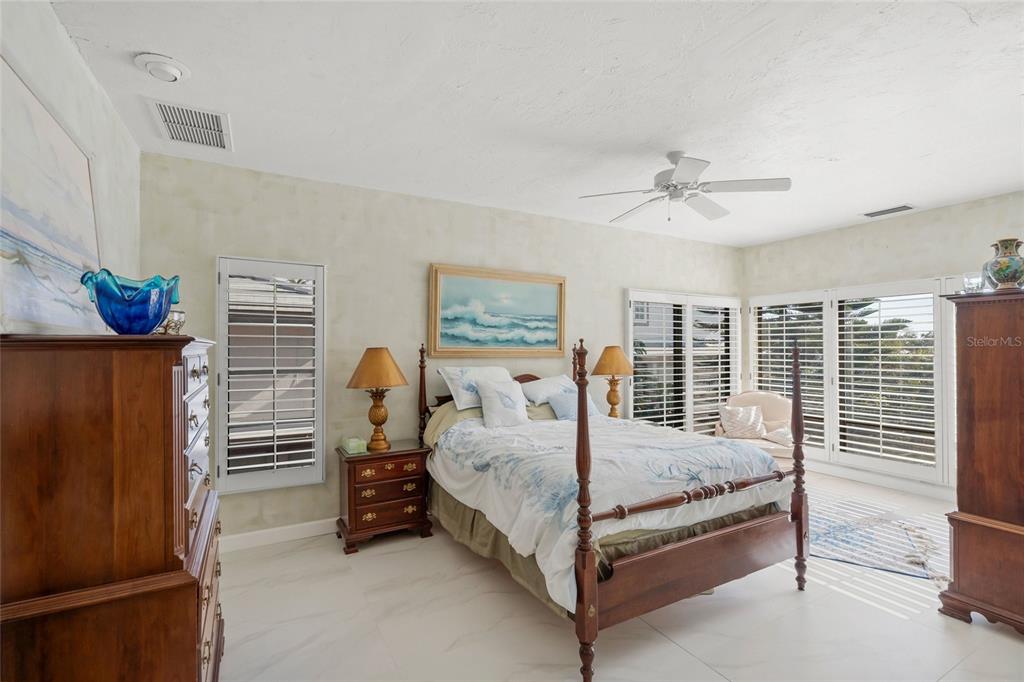 3421 Bayou Sound Longboat Key, FL 34228 - Photo 27 of 79