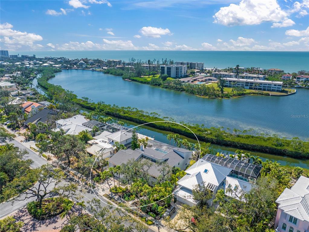 3421 Bayou Sound Longboat Key, FL 34228 - Photo 65 of 79 an aerial view of a city