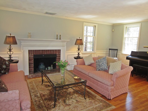 44 Page Farm Road Sherborn, MA 01770 - Photo 3 of 22 Gallery Image 3