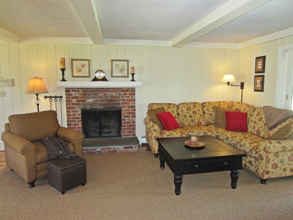 44 Page Farm Road Sherborn, MA 01770 - Photo 9 of 22 Gallery Image 9