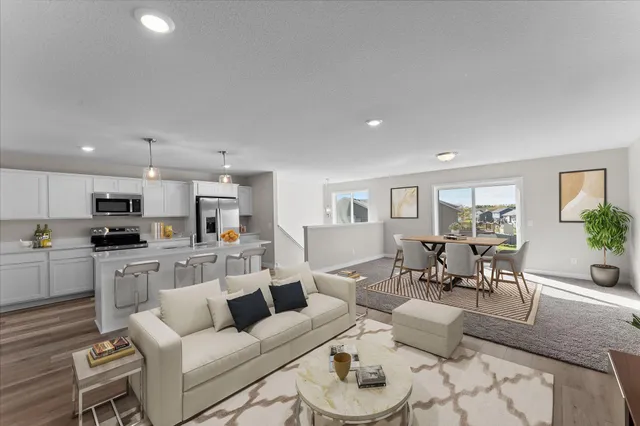 $549,990 | 27241 Pete's Hl Trail, Elko New Market, MN 55020