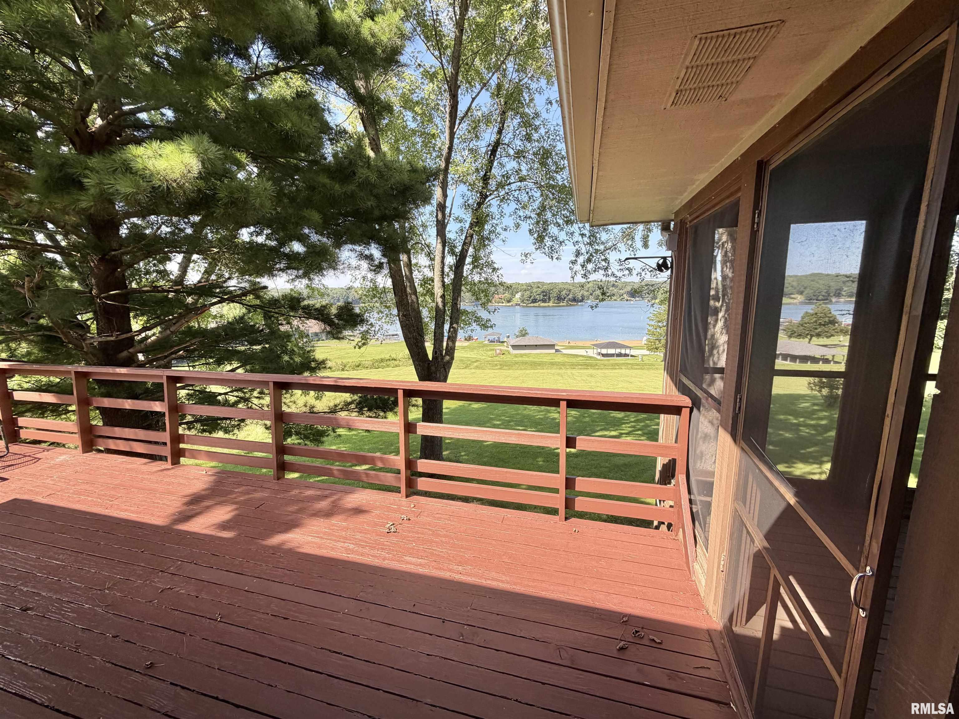 1026 Lakeview Road North Dahinda, IL 61428 - Photo 28 of 34 Gallery Image 28
