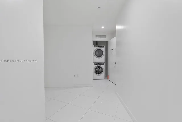 $590,000 | 851 Northeast 1st Avenue, Unit 2102, Miami, FL 33132