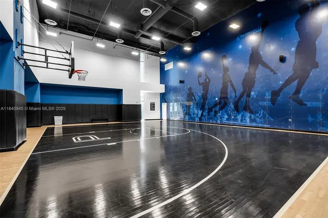 $590,000 | 851 Northeast 1st Avenue, Unit 2102, Miami, FL 33132