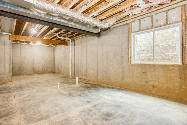 $365,000 | 335 Eisenhower, Cuba City, WI 53807