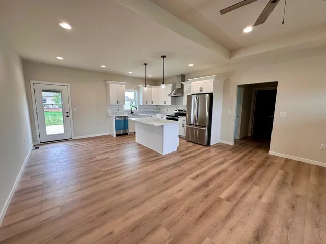 $365,000 | 335 Eisenhower, Cuba City, WI 53807