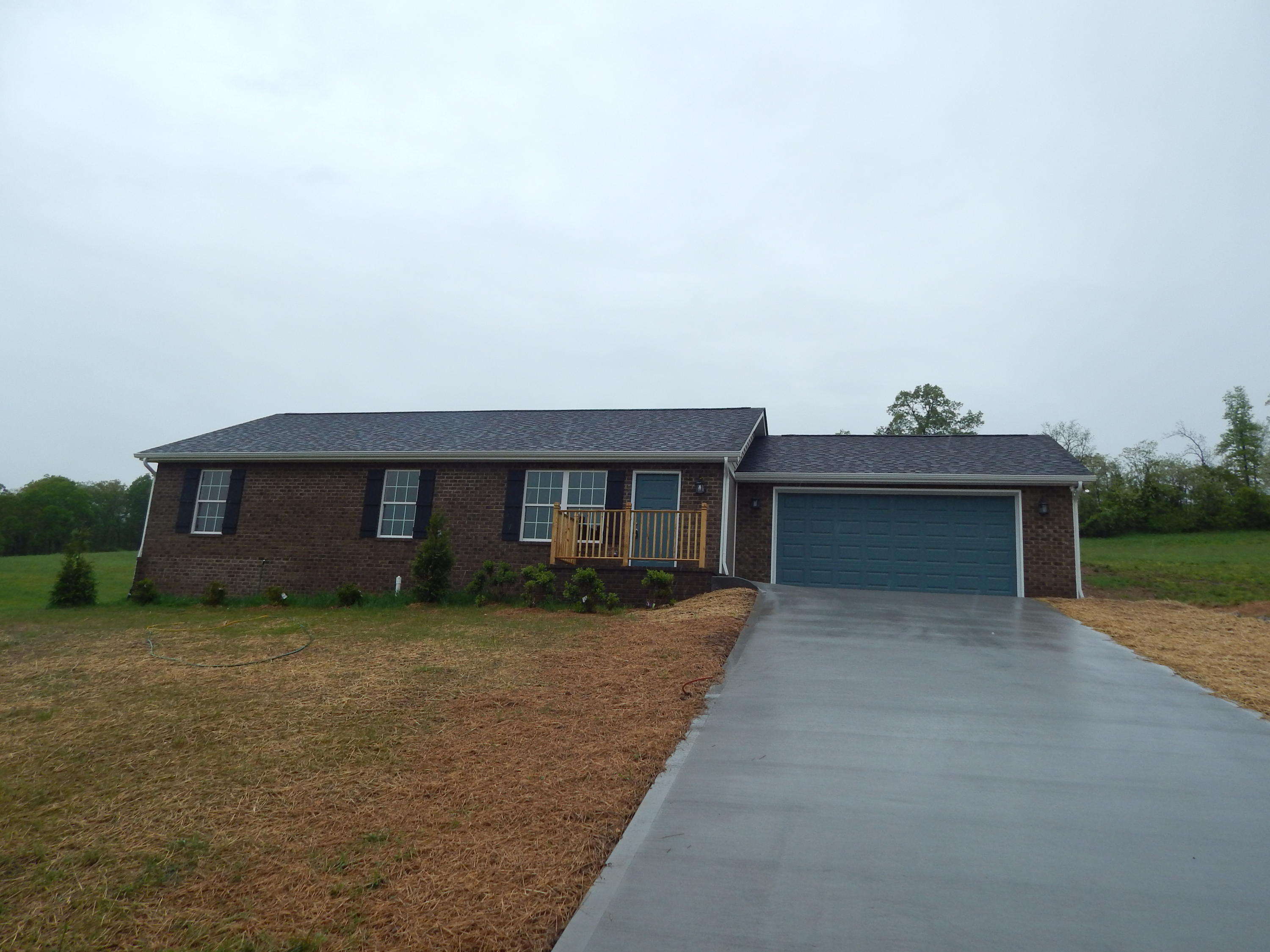 520 South Glen Road Maynardville, TN 37807 - Photo 2 of 27 DSCN6121
