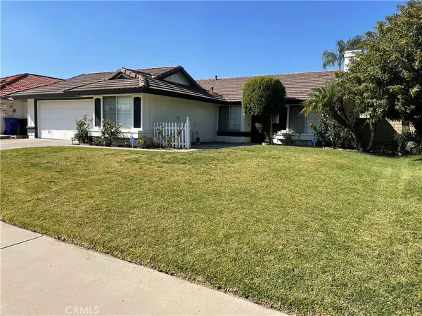 $3,300 | 18250 Shamrock Street, Fontana, CA 92336