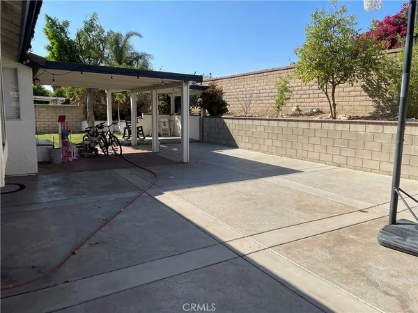 $3,300 | 18250 Shamrock Street, Fontana, CA 92336