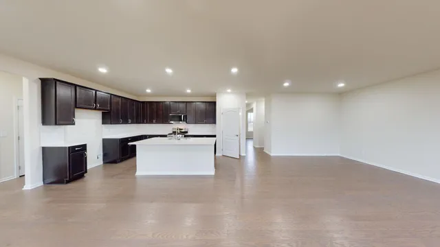 $4,000 | 747 Haywood Drive, Saline, MI 48176