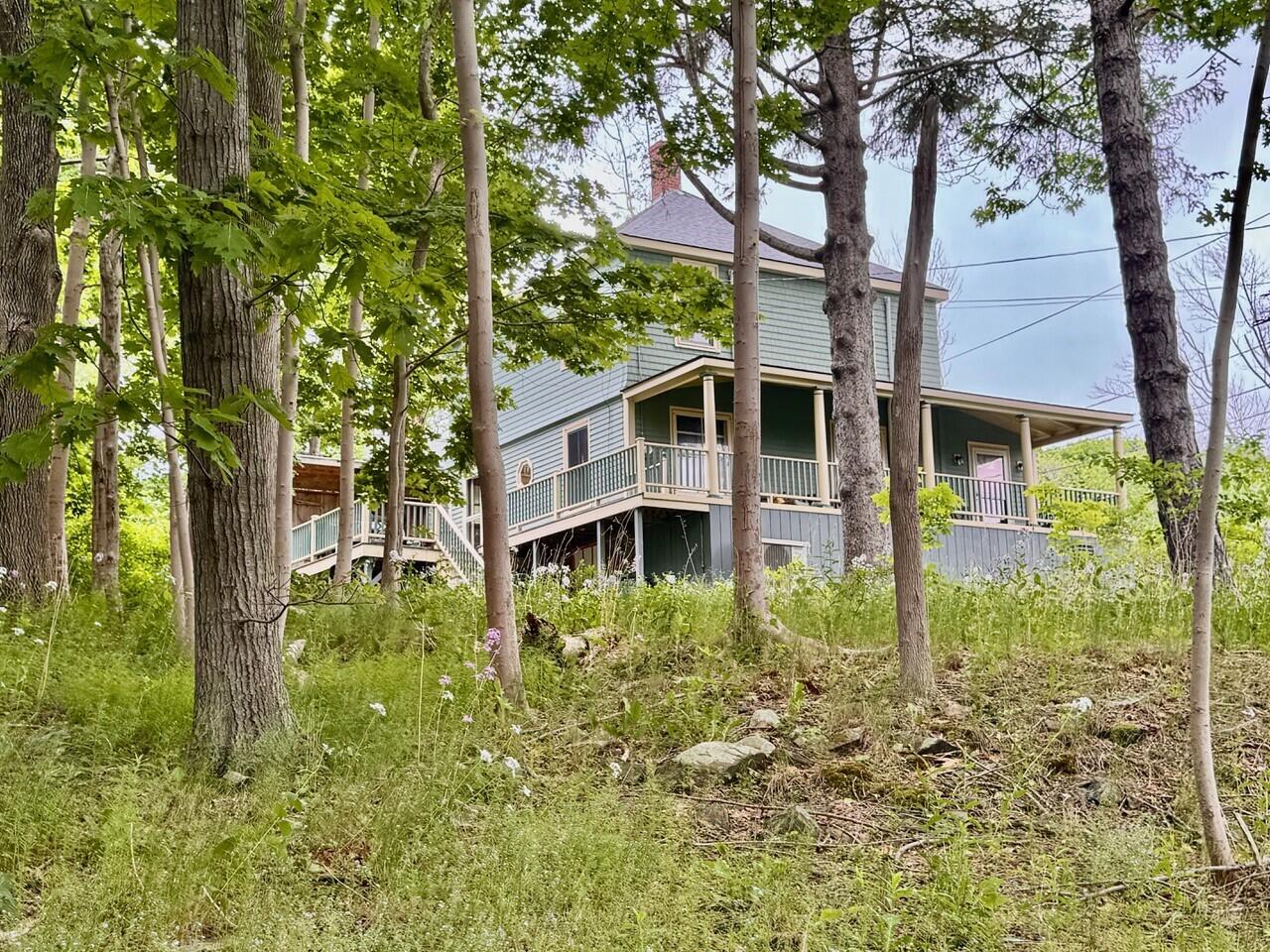 54 Elizabeth Street Portland, ME 04108 - Photo 1 of 25 1