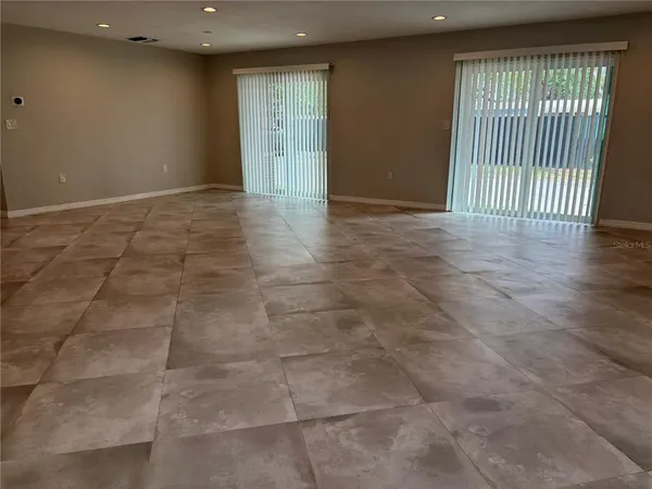 $2,100 | 5839 Erin Lane South, Unit A, St. Petersburg, FL 33712