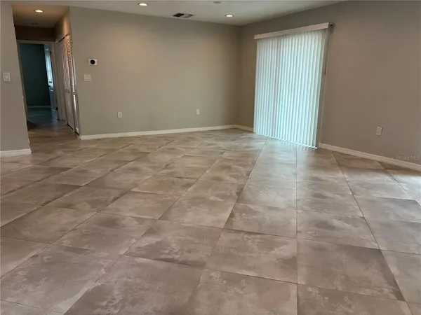 $2,100 | 5839 Erin Lane South, Unit A, St. Petersburg, FL 33712