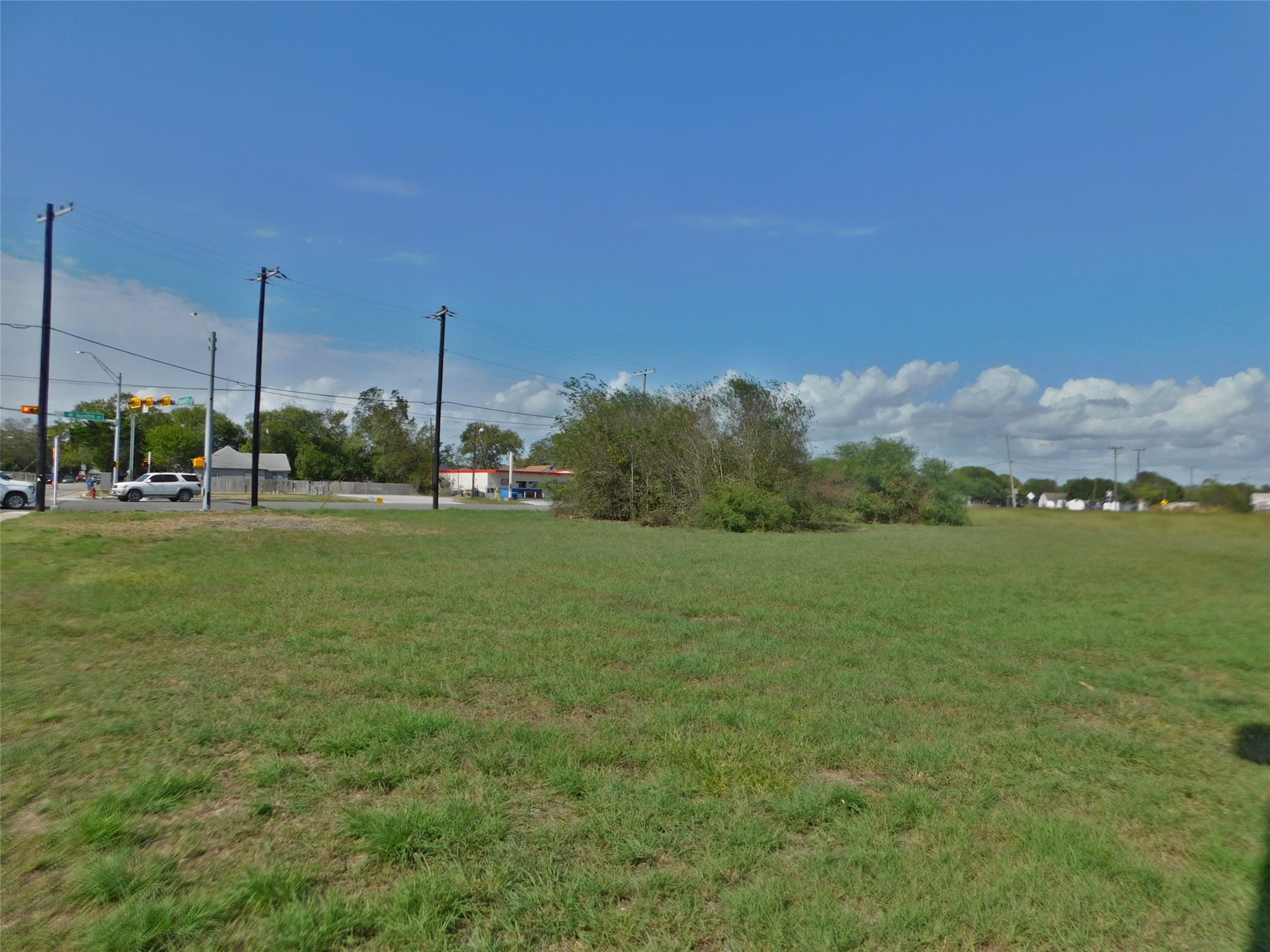 238 Seadrift Street Port Lavaca, TX 77979 - Photo 7 of 11 a view of a garden with a houses