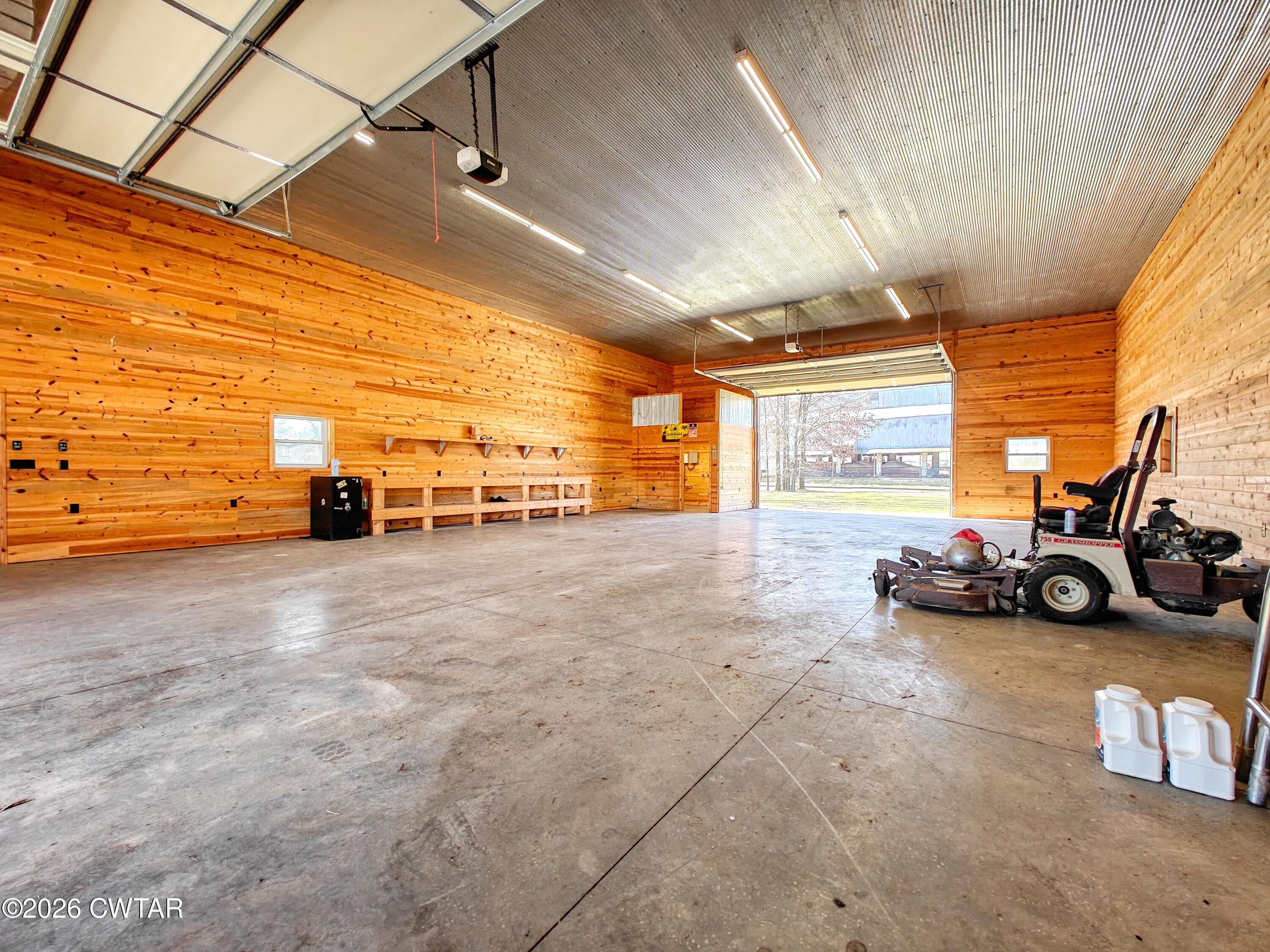 101 Oak Lane Gleason, TN 38229 - Photo 41 of 50 a view of a car garage