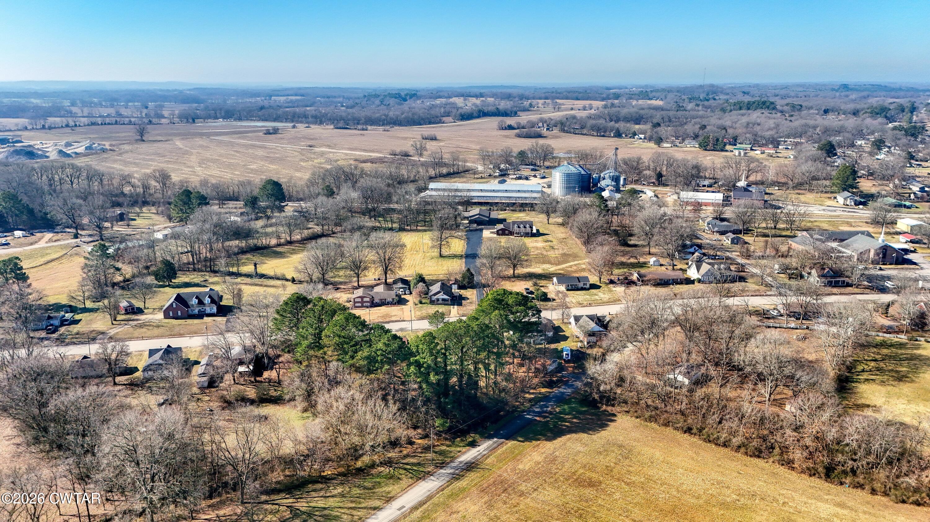 101 Oak Lane Gleason, TN 38229 - Photo 48 of 50 an aerial view of multiple house
