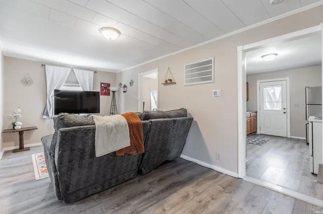 $117,000 | 1825 South Bosse Avenue, Evansville, IN 47712