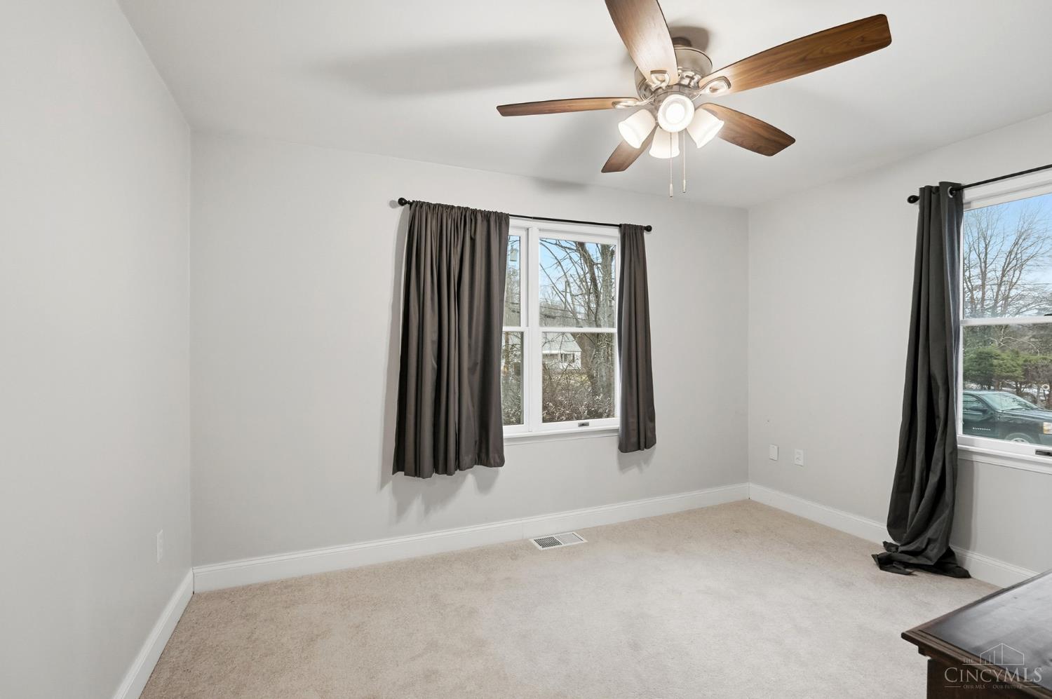 3833 Bennett Road Cincinnati, OH 45245 - Photo 28 of 63 Gallery Image 28