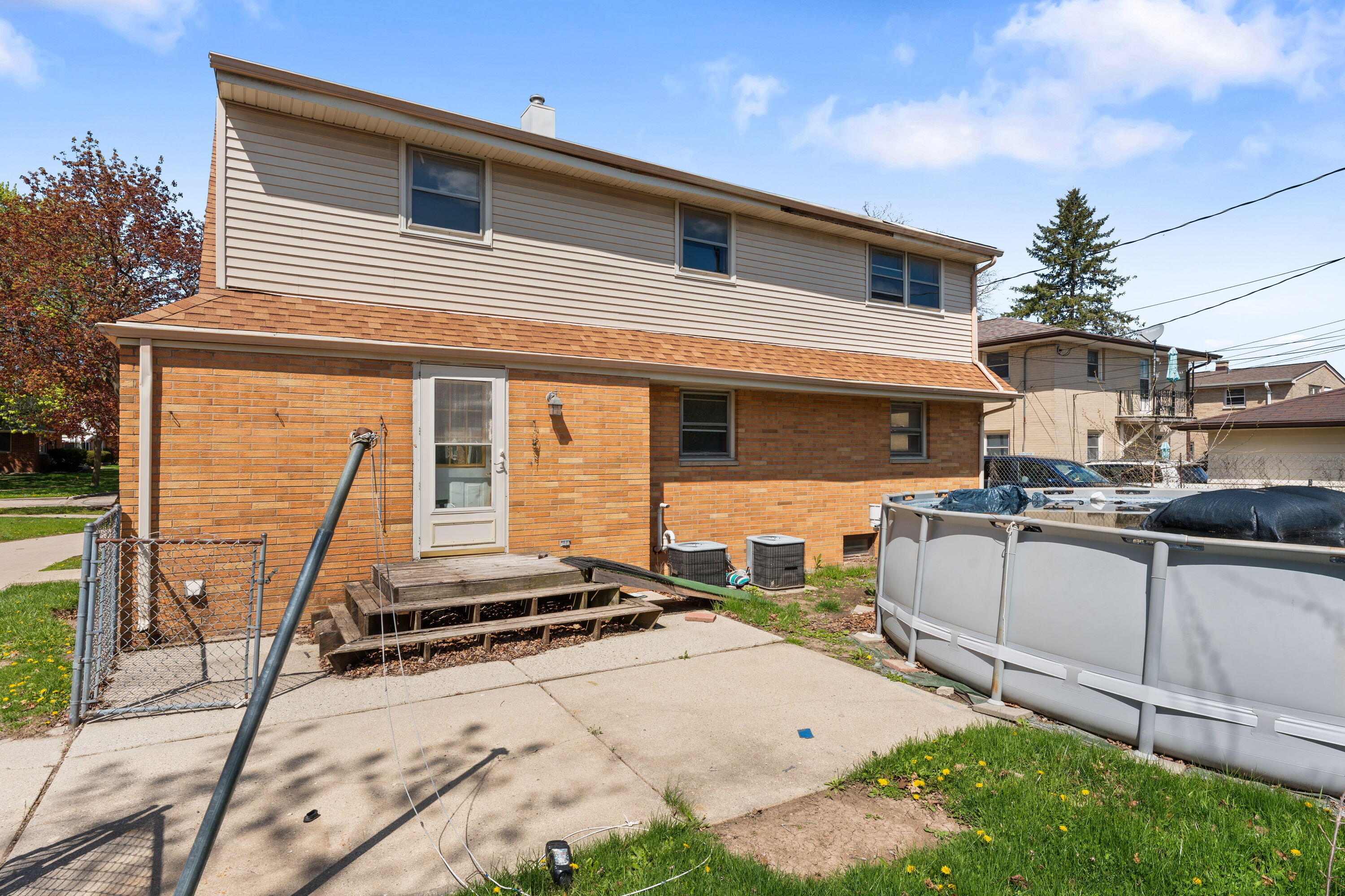 3842 South 77th Street Milwaukee, WI 53220 - Photo 17 of 17 Back of home