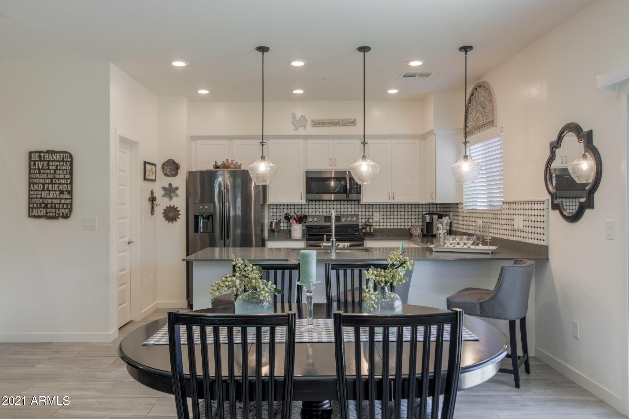 1861 East Frye Road, Unit 102 Gilbert, AZ 85295 - Photo 14 of 39 Frye Road (25).jpg-SMALL