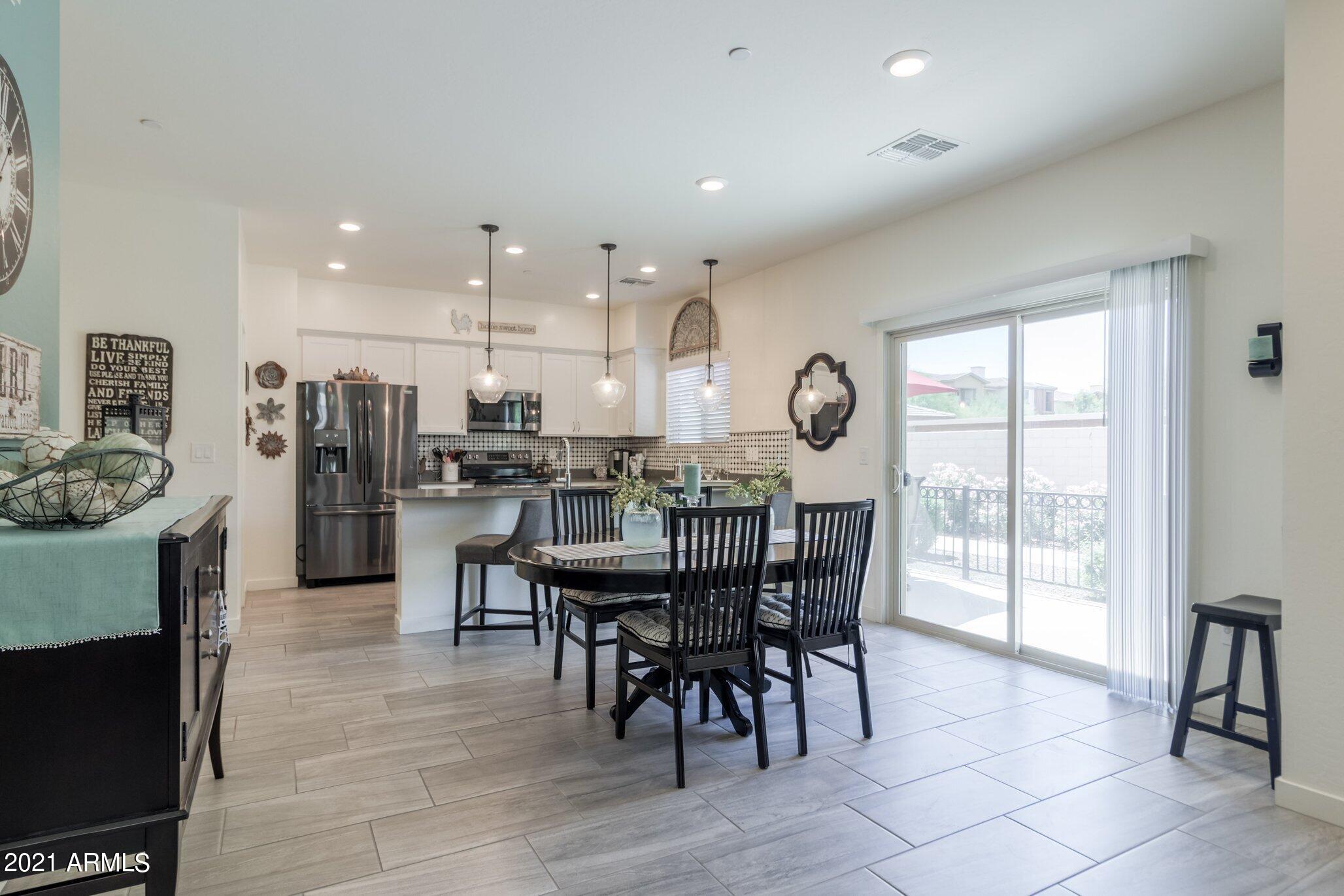1861 East Frye Road, Unit 102 Gilbert, AZ 85295 - Photo 9 of 39 Frye Road (23).jpg-SMALL