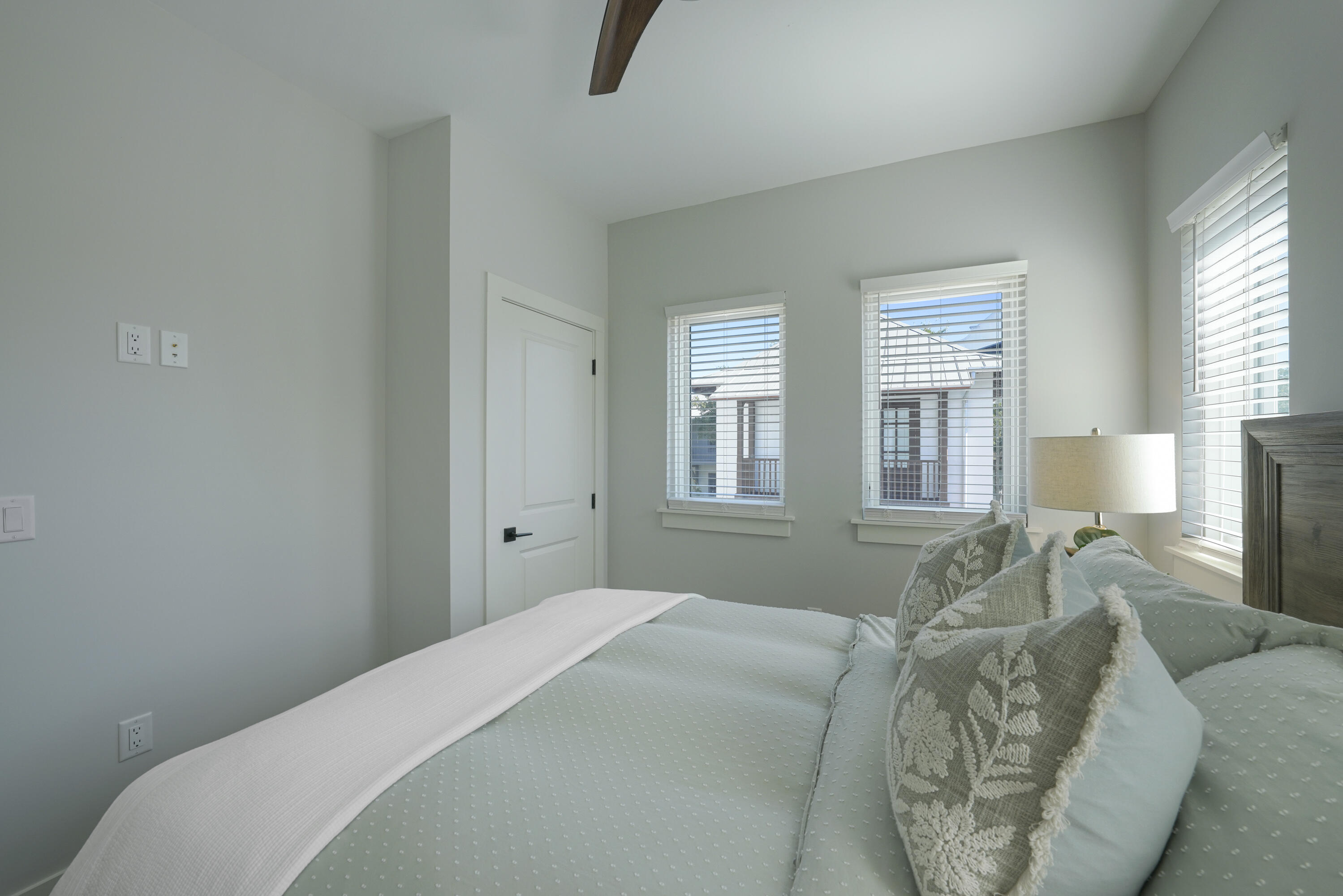 18 Bourne Lane Inlet Beach, FL 32461 - Photo 59 of 81 a bedroom with a bed and a couch