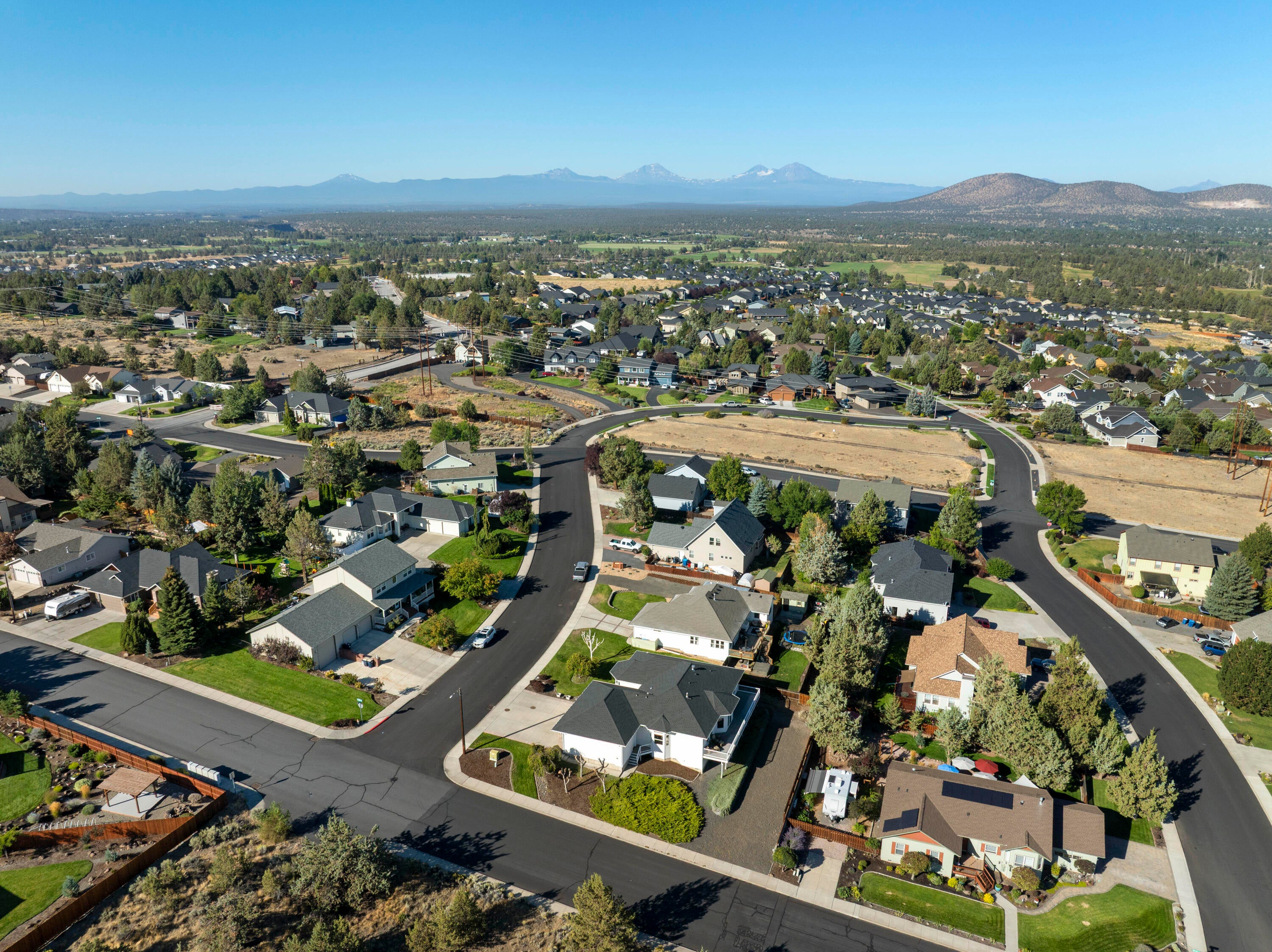 3735 Southwest Timber Avenue Redmond, OR 97756 - Photo 43 of 46 Arial Shot