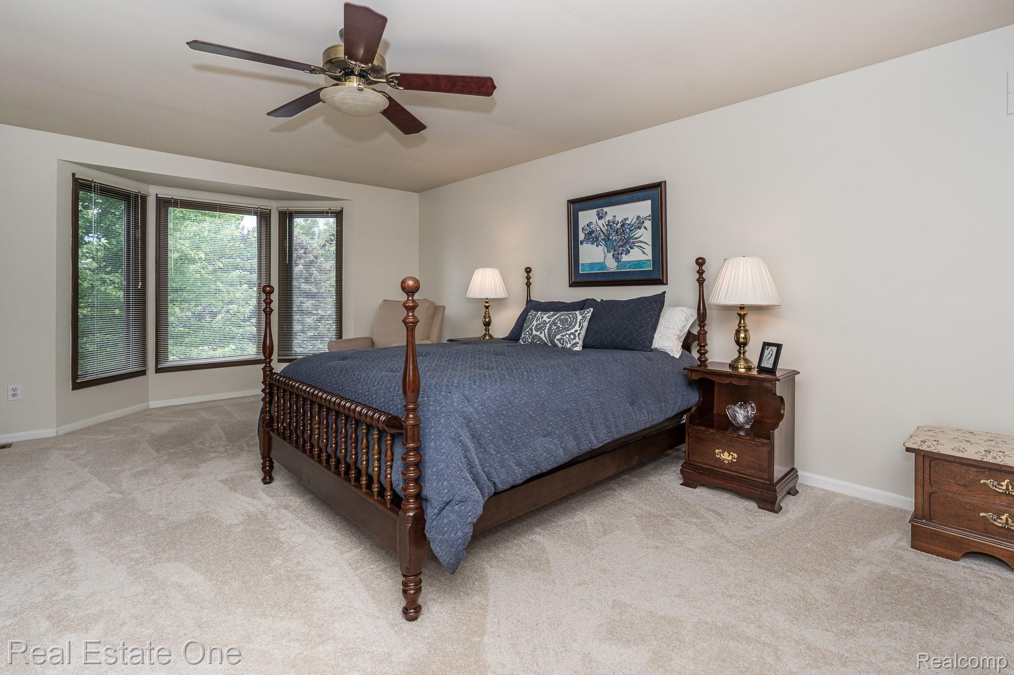 1900 McCormick Drive Rochester, MI 48306 - Photo 32 of 56 1900 McCormick MLS-W033.jpg