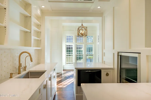 $4,250,000 | 1 Cedar Lane, Hilton Head Island, SC 29926