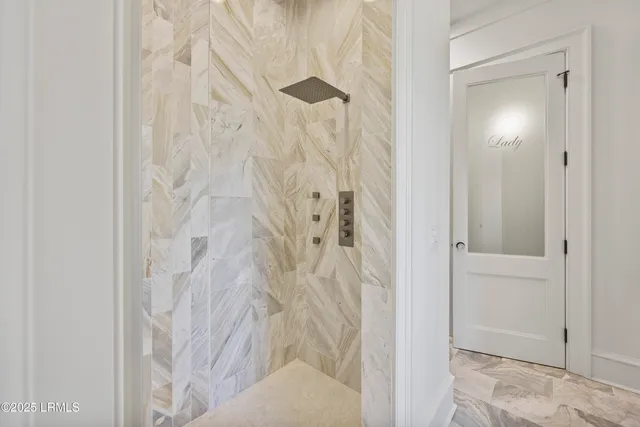 $4,250,000 | 1 Cedar Lane, Hilton Head Island, SC 29926