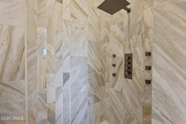 $4,250,000 | 1 Cedar Lane, Hilton Head Island, SC 29926