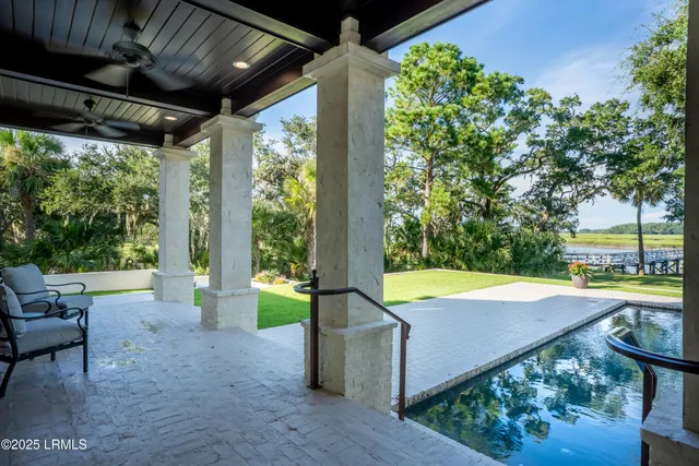 $4,250,000 | 1 Cedar Lane, Hilton Head Island, SC 29926