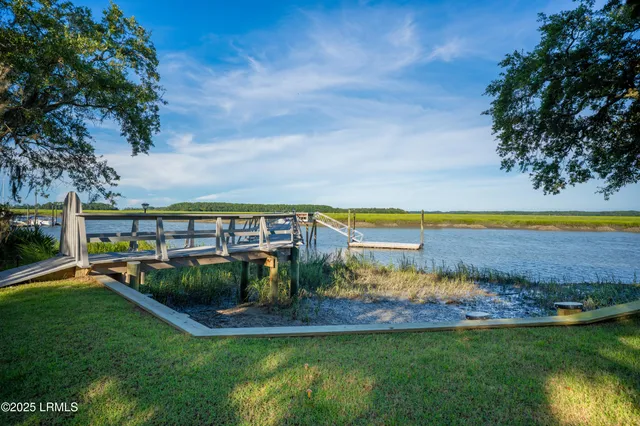 $4,250,000 | 1 Cedar Lane, Hilton Head Island, SC 29926