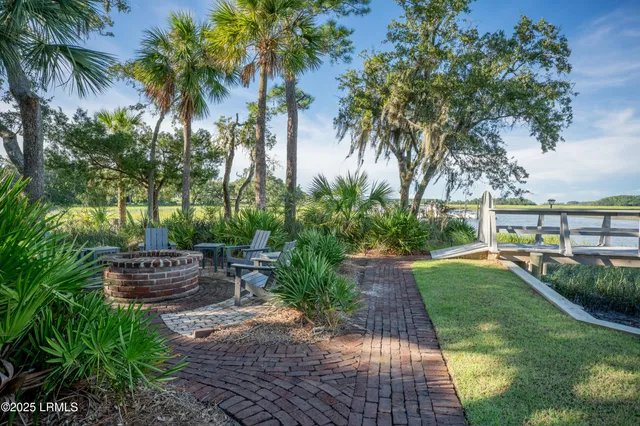 $4,250,000 | 1 Cedar Lane, Hilton Head Island, SC 29926