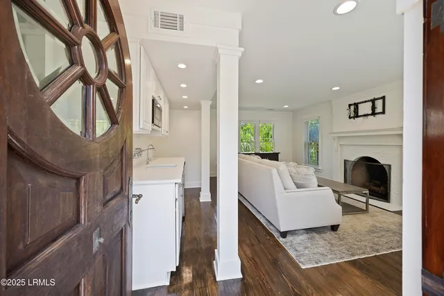 $4,250,000 | 1 Cedar Lane, Hilton Head Island, SC 29926