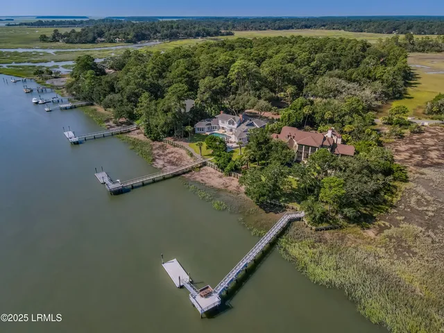 $4,250,000 | 1 Cedar Lane, Hilton Head Island, SC 29926