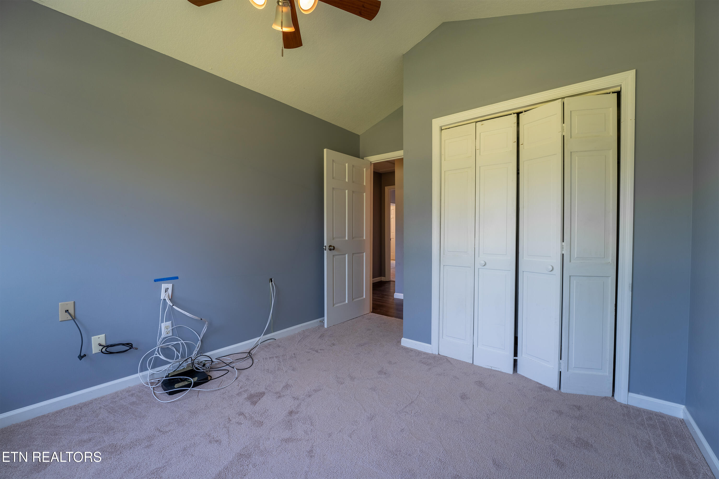 7702 Old Clinton Pike Powell, TN 37849 - Photo 15 of 46 14
