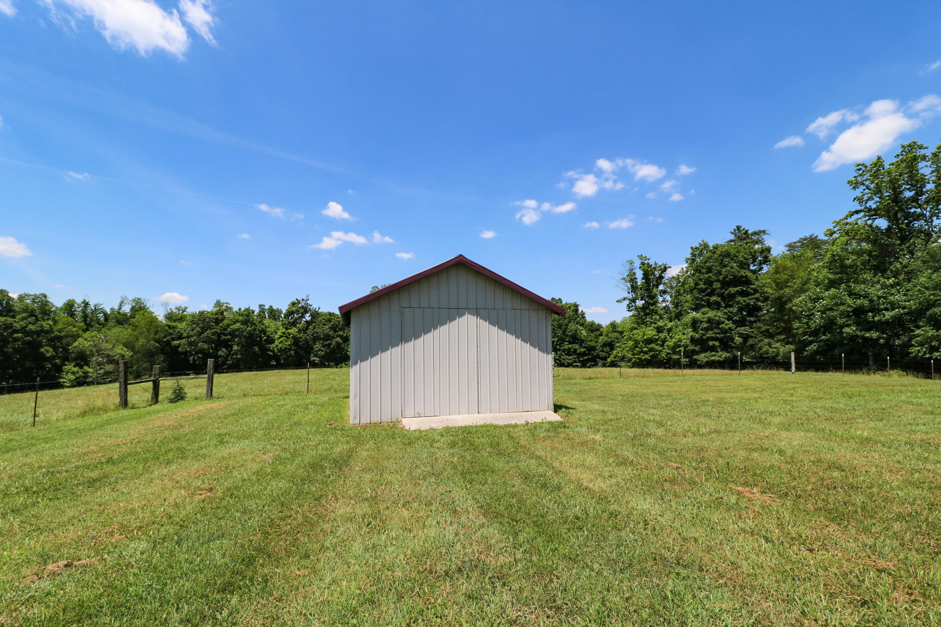 1807 Sanders Ridge Road Columbia, KY 42728 - Photo 6 of 56 IMG_0009