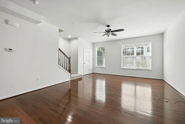 $609,000 | 6803 Green Mill Way, Columbia, MD 21044