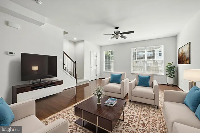 $609,000 | 6803 Green Mill Way, Columbia, MD 21044