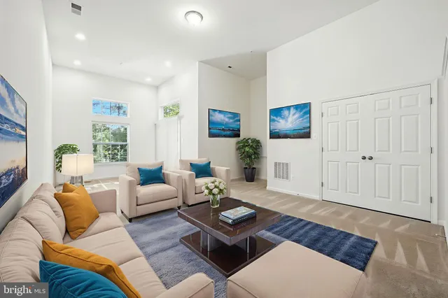 $609,000 | 6803 Green Mill Way, Columbia, MD 21044