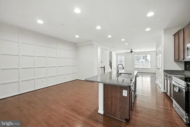 $609,000 | 6803 Green Mill Way, Columbia, MD 21044