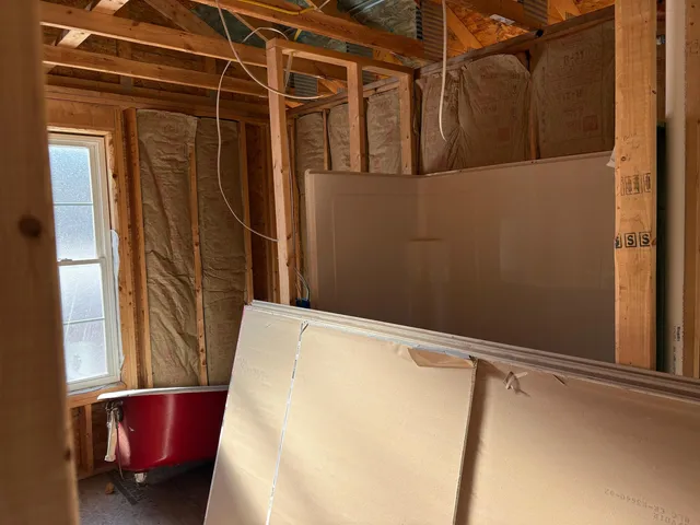 $399,000 | 40 Fenton Road, Chester, VT 05143