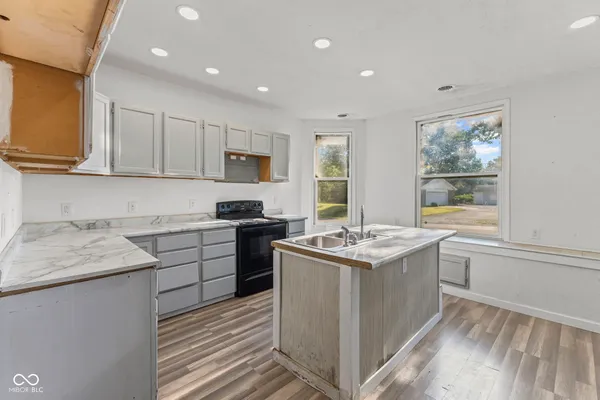 $165,000 | 9577 South Crawford Street, Knightsville, IN 47857